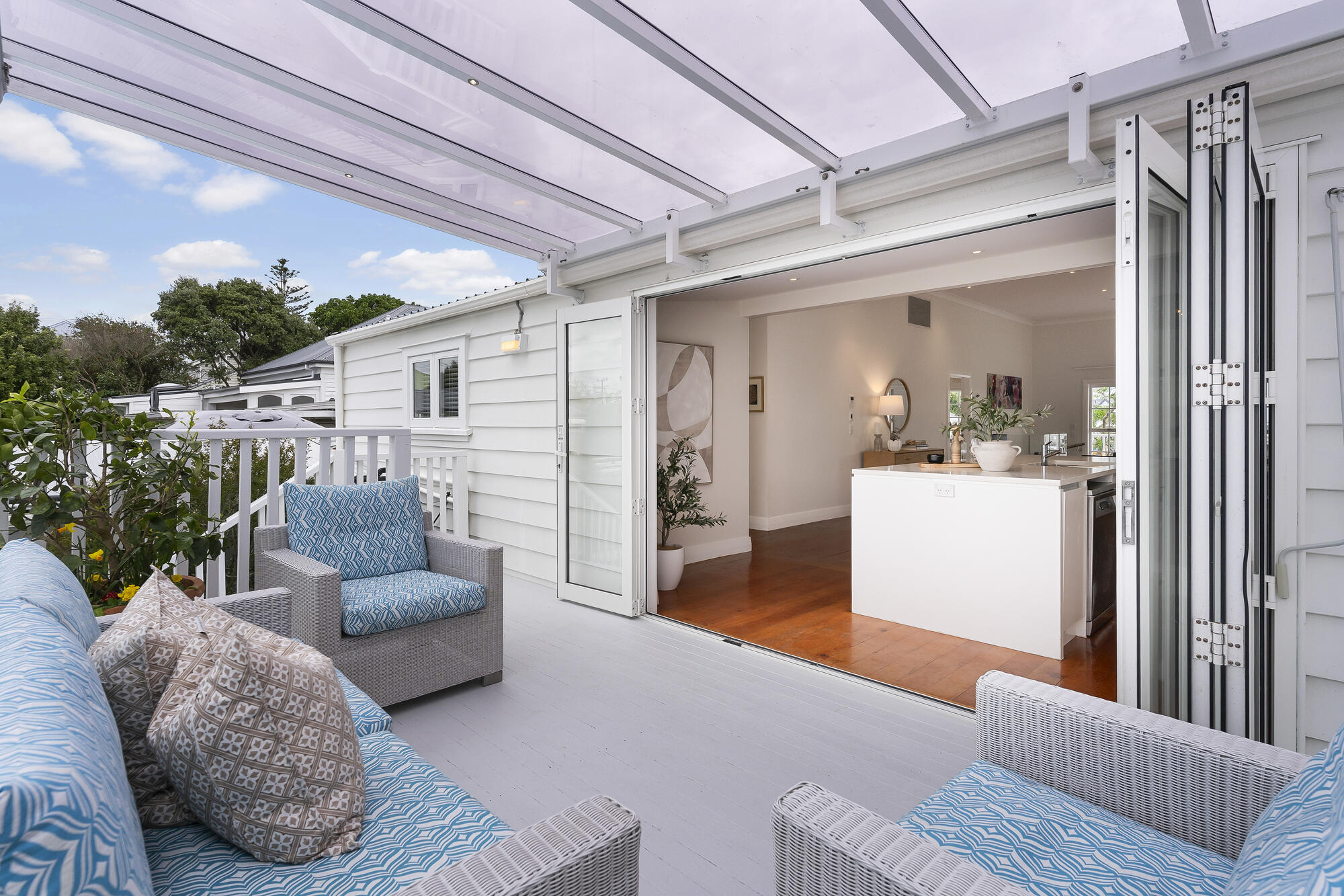 8 Kiwi Road, Devonport, photo 7