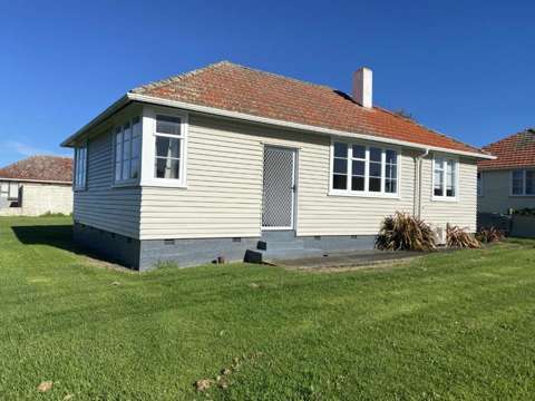 Egmont street - Patea