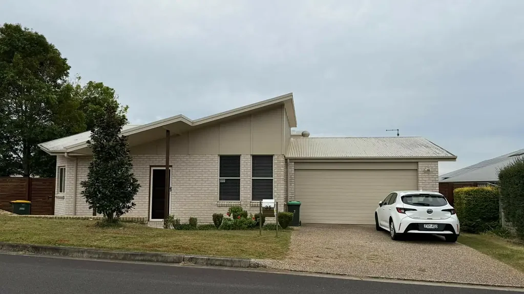 Modern 3-Bedroom Home in Sought-After Wollongbar Estate