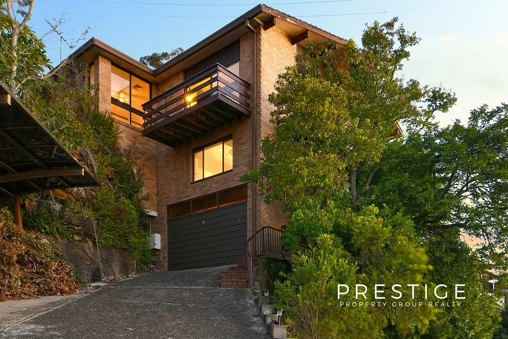 Bardwell Valley 5房 Bardwell Valley高地私享 546m²阔地 无遮挡全景视野 四卧三卫 工作室自含 独特文化底蕴 Deceased Estate | Dual Living