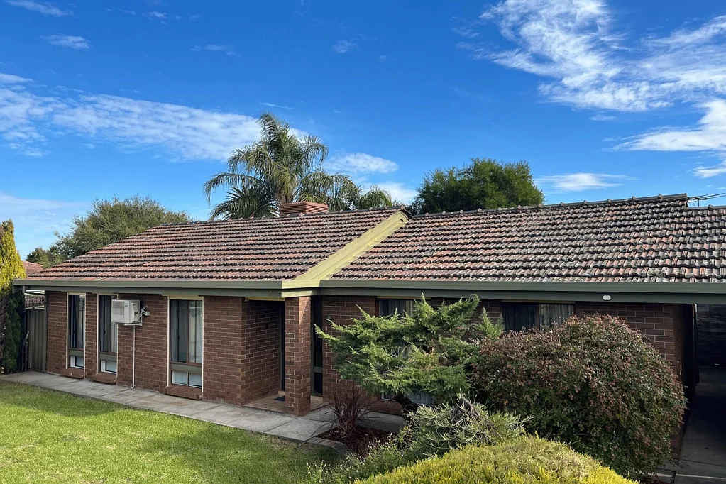 Modbury 3房  Comfort & Convenience  on Cooke Street!