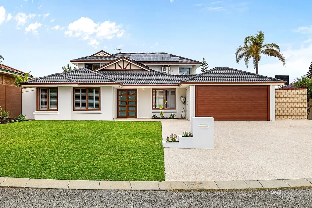 9 Winch Place, Ocean Reef, WA 6027