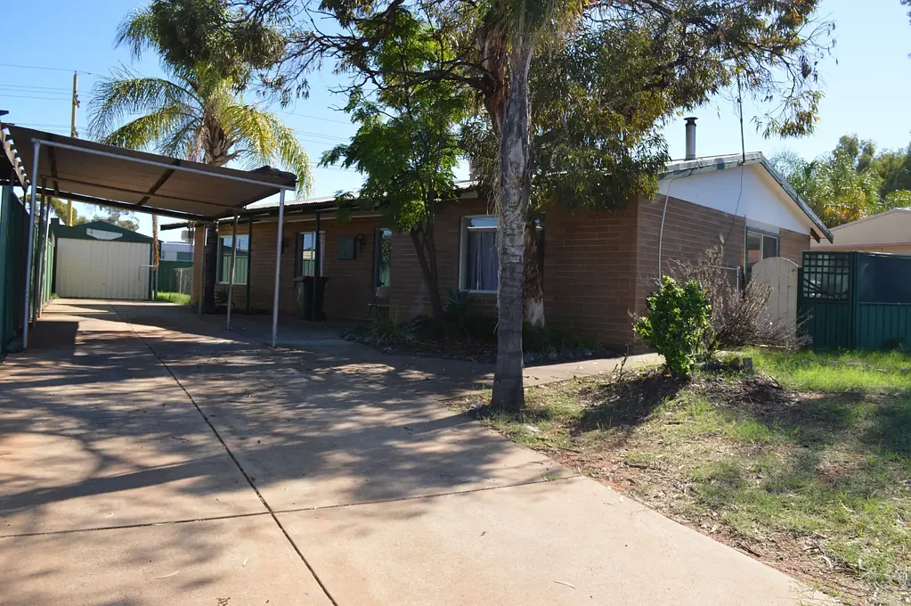 4 Bedroom family home in great location