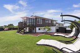 2/119 Glamorgan Drive, Torbay