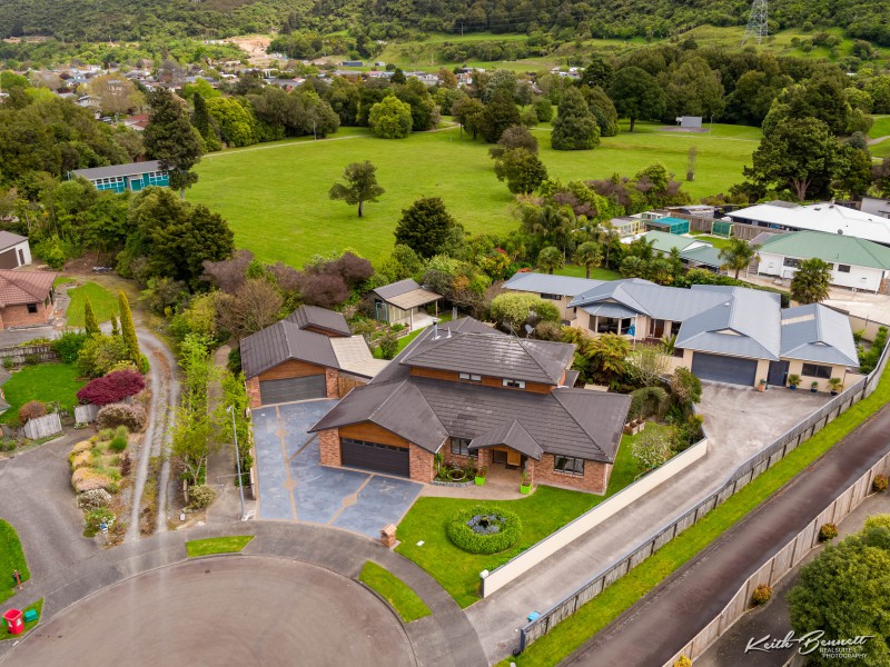 21 Galveston Grove, Totara Park, Upper Hutt, 4 રૂમ, 0 બાથરૂમ