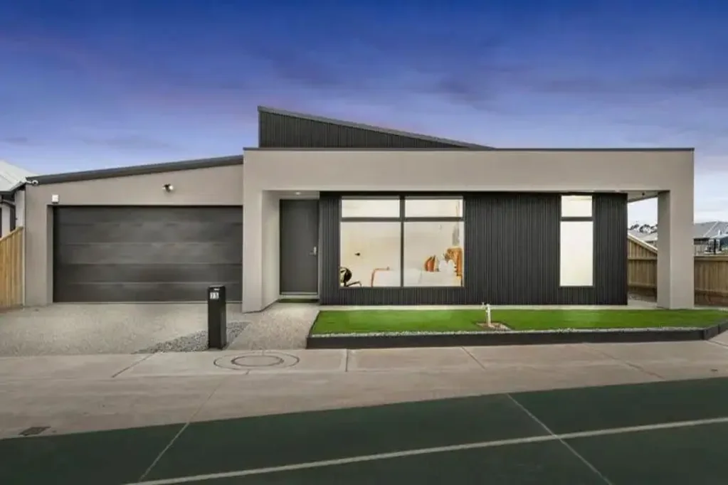 Spacious Family Living with Multiple Ensuites in a Prime Sunbury Location