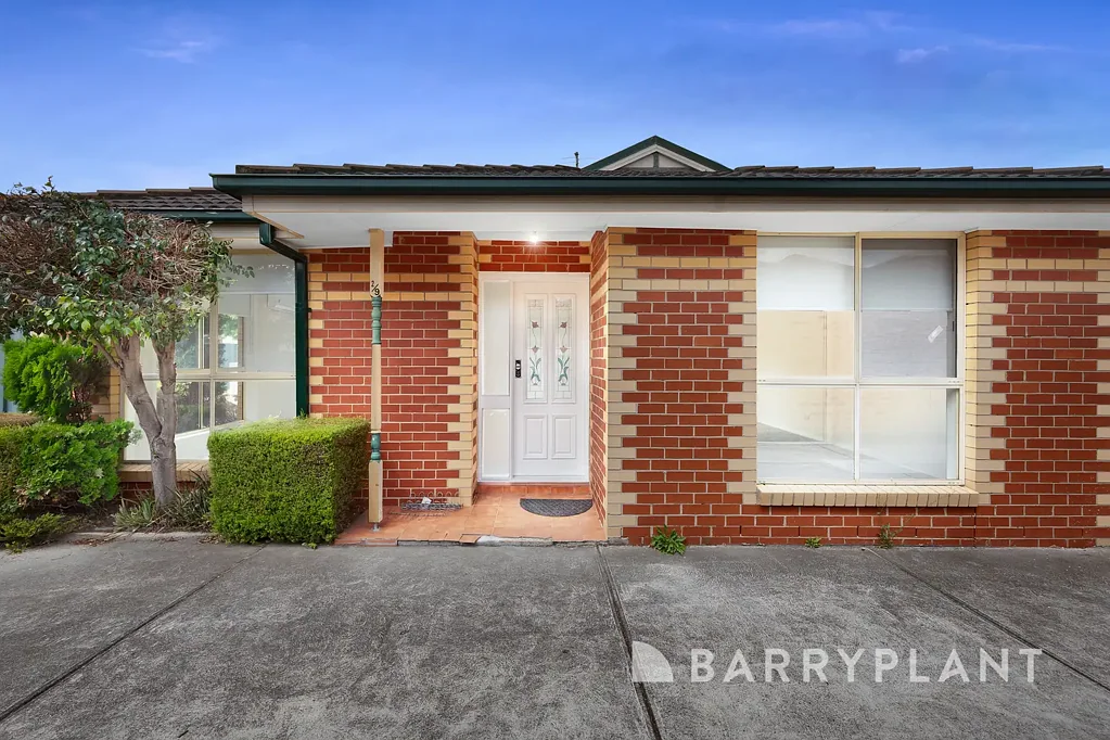 2/9 Conrad Street, St Albans, VIC 3021