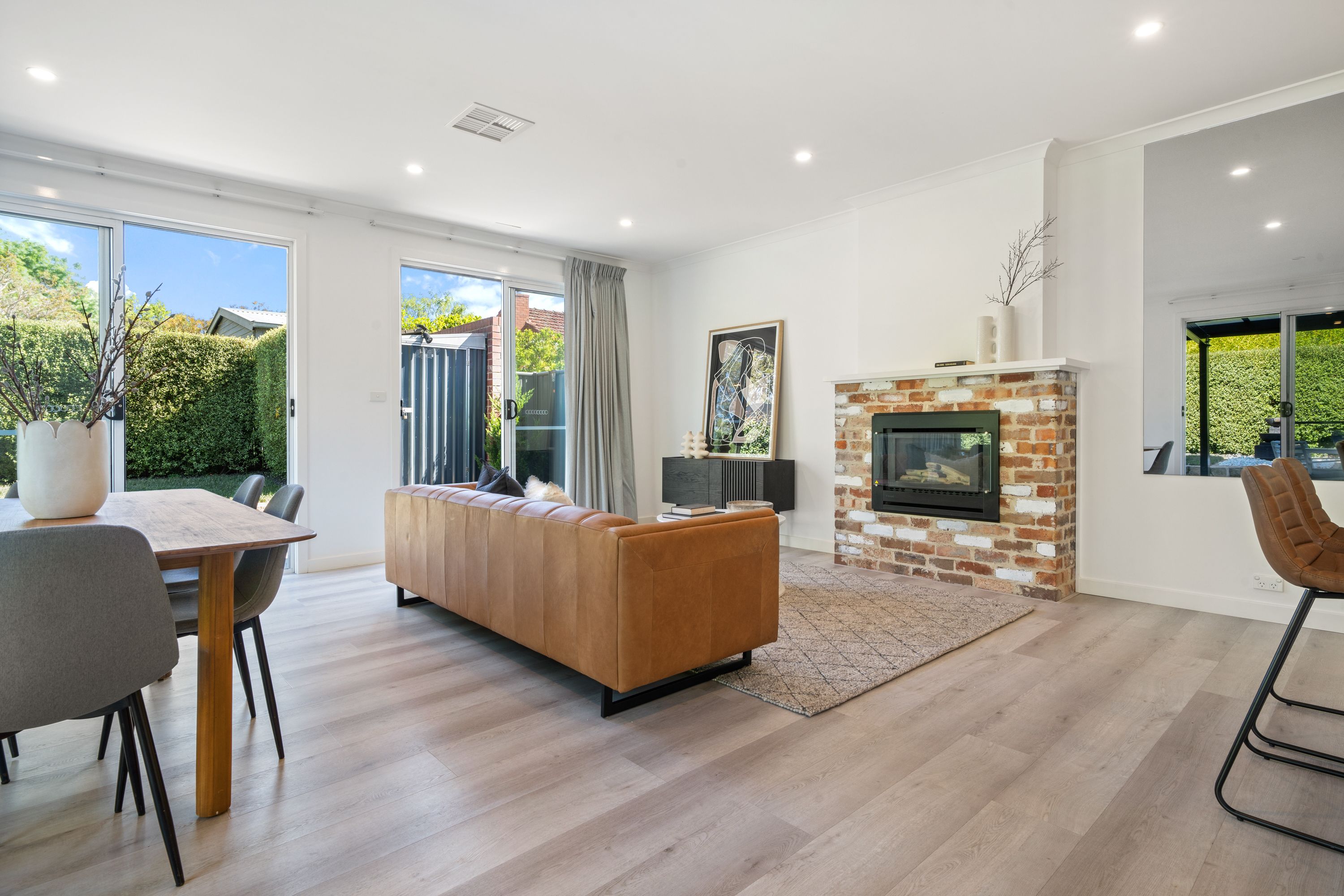 UNIT 5 40 MACLEAY ST, TURNER ACT 2612, 0 habitaciones, 0 baños, Townhouse