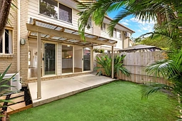 7/18 Discovery Drive, Helensvale
