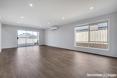 Silid Pahingahan - 47 Flycatcher Road, Sunbury, VIC 3429