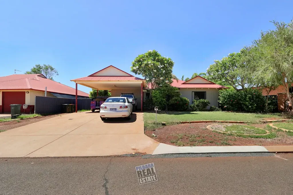 36 Macmahon Way, Baynton, WA 6714