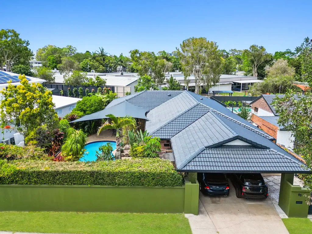65 K P Mcgrath Drive, Elanora, QLD 4221