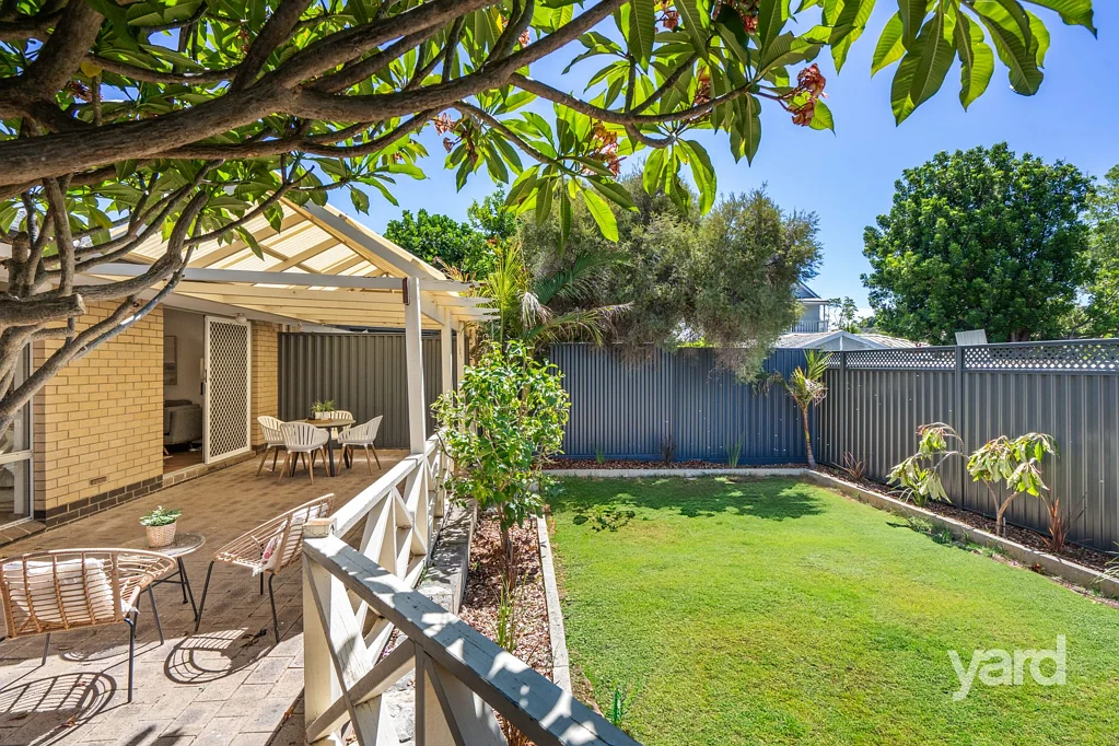 7/33A Cleopatra Street, Palmyra, WA 6157