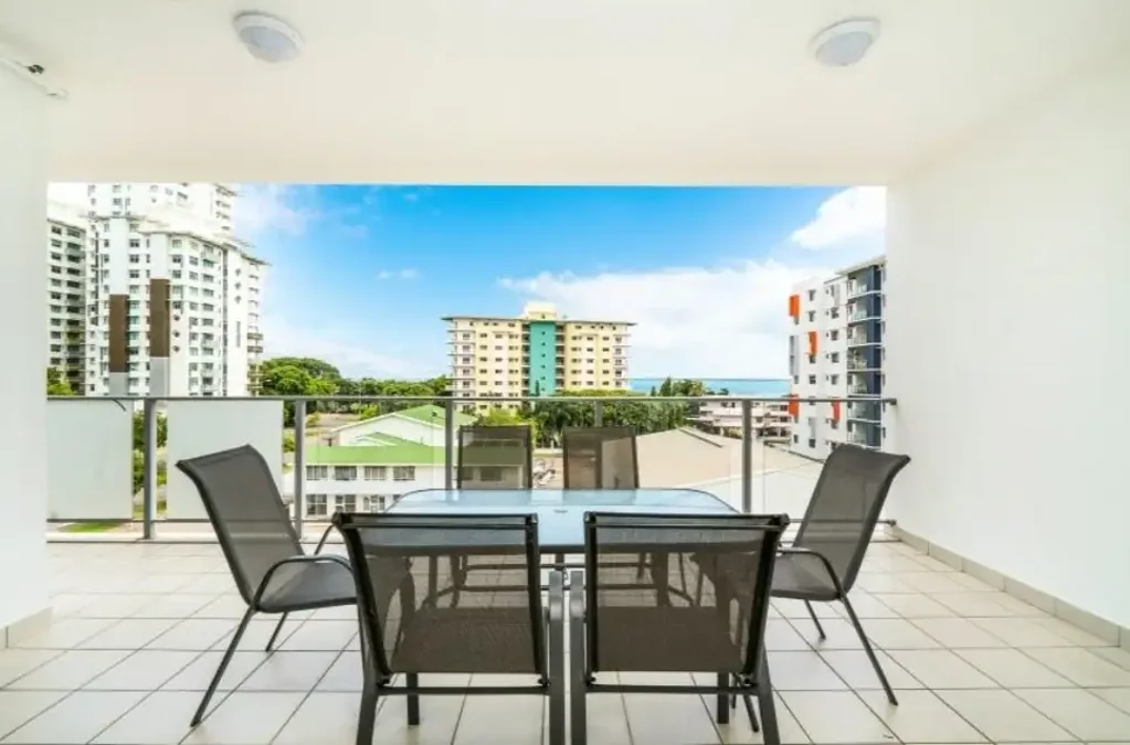 6/108 Mitchell Street, Darwin City, NT 800