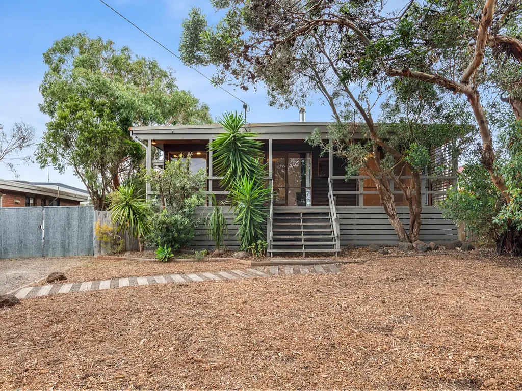 10 Watersun Road, Jan Juc, VIC 3228