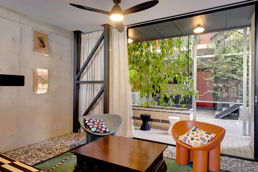 Luxury Furnished Living in Brand new Townhouse!