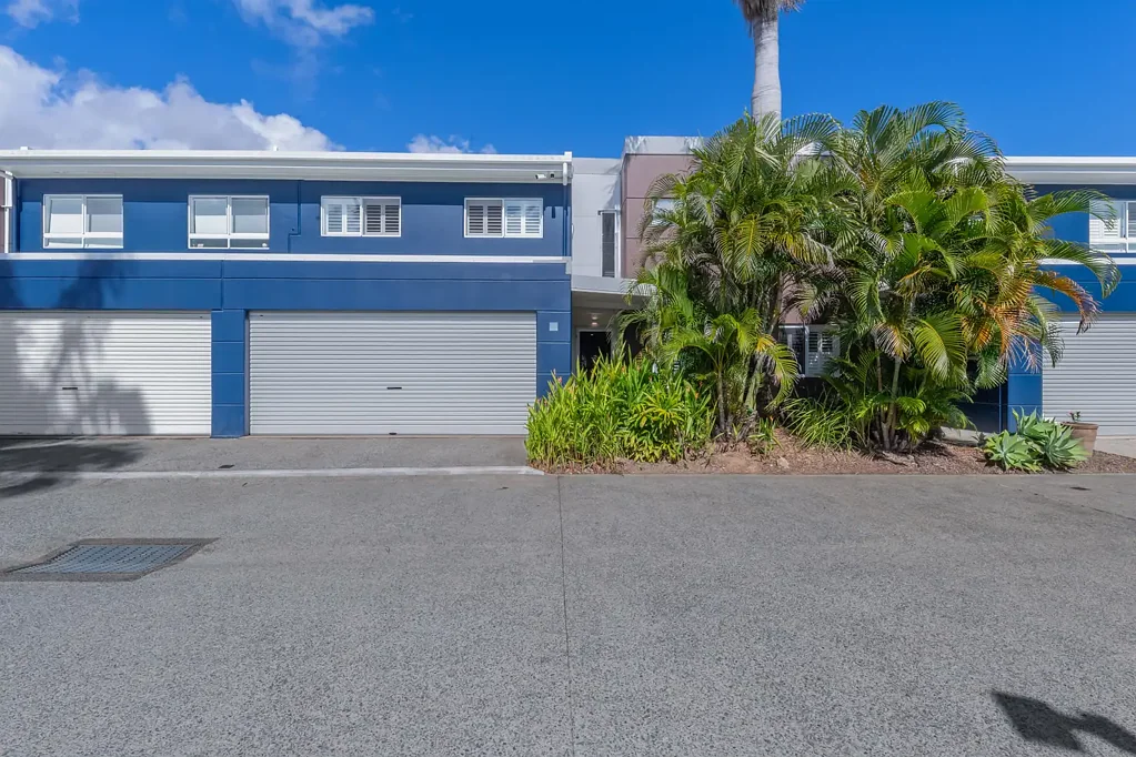 Cannonvale 3 Slaapkamer Spacious Townhouse with Quality Coastal Finishes & Tropical Alfresco