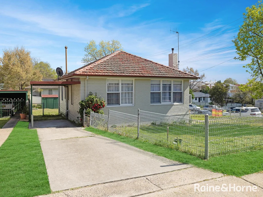 438 Howick Street, West Bathurst, NSW 2795