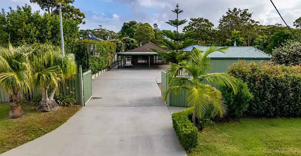 Wyee 5房  Country Charm on 1,012sqm + Huge Shed | Tradies Paradise!