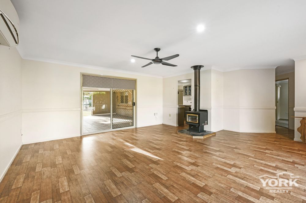 56 STRATFORD DR, WYREEMA QLD 4352, 0部屋, 0バスルーム, House