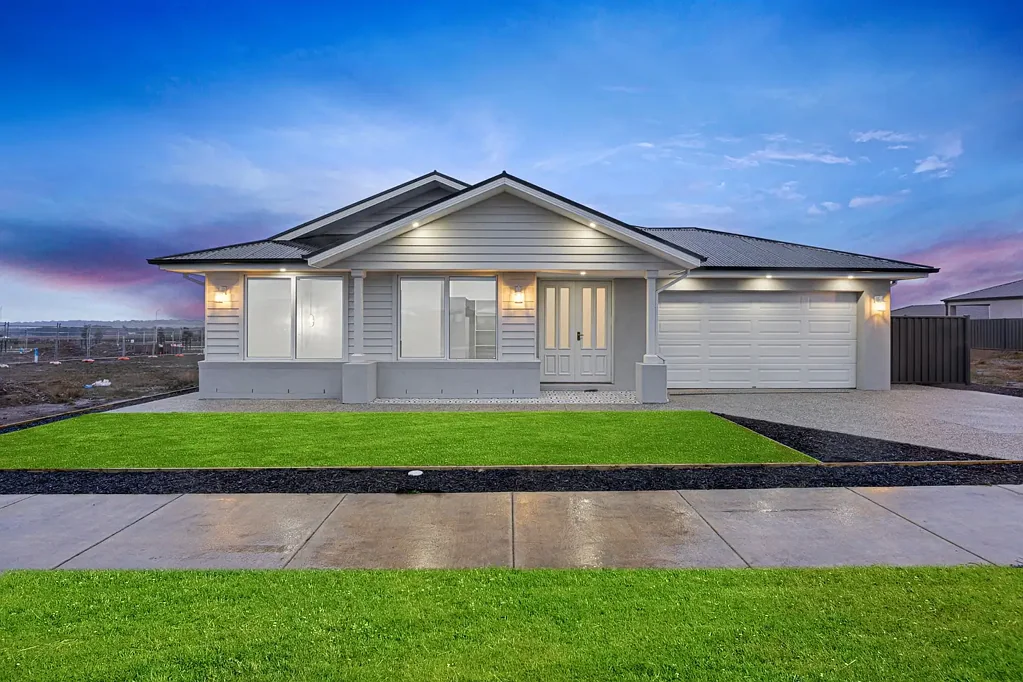12 Gibson Street, Lucas, VIC 3350