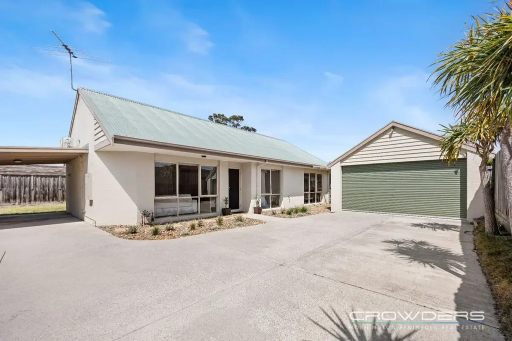 1/10 Weeroona Street, Rye, VIC 3941