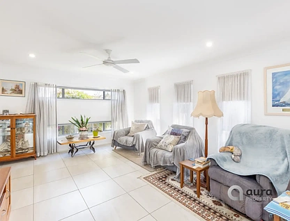 11 Copper Crescent, Caloundra West, QLD 4551, 4 ਕਮਰੇ, 2 ਬਾਥਰੂਮ, House