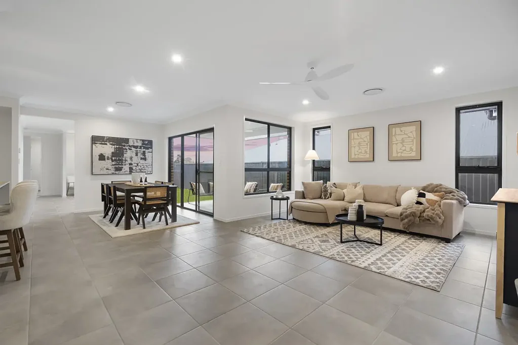 Deebing Heights 4침실 Move Straight In - Brand-New Home Designed for Growing Families