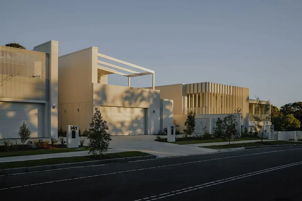 Noosa Heads 4Moenga Stellar Brand New Residence on Wyandra in the heart of Noosa Heads