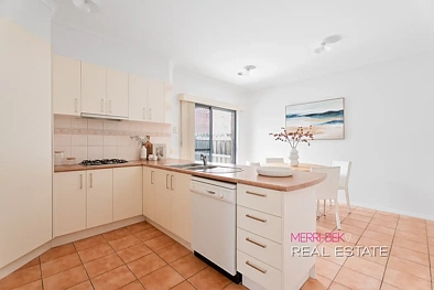 18 The Crest, Attwood, VIC 3049, 3 Bedrooms, 2 Bathrooms, House