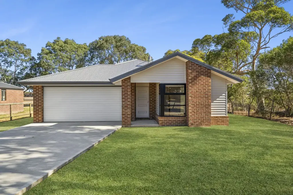 13 New Station Street, Cressy, VIC 3322