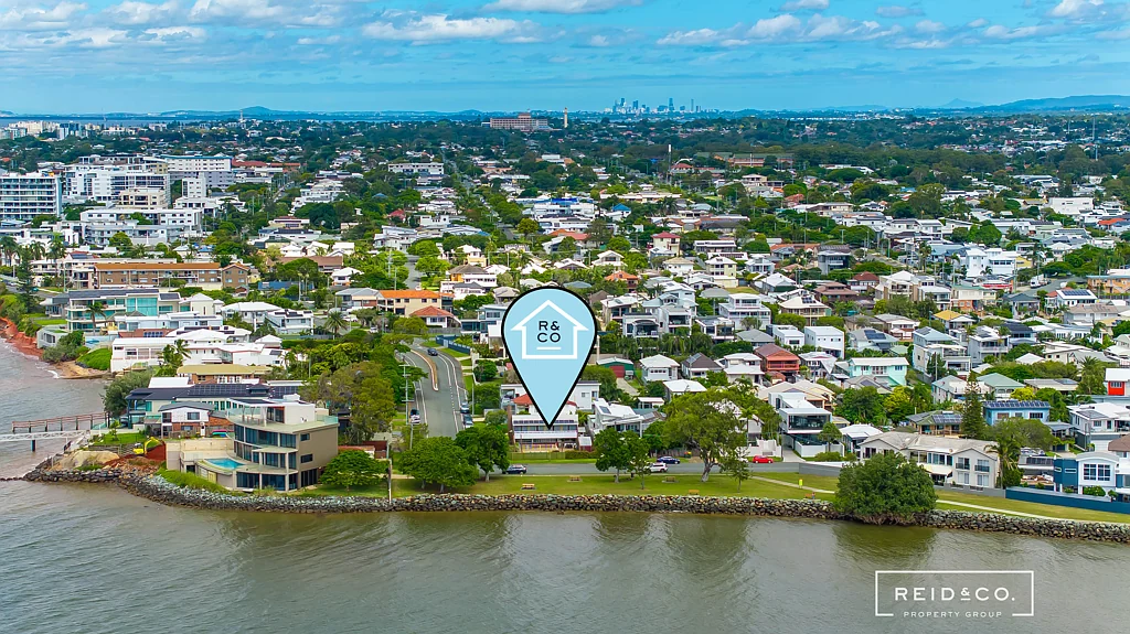 Scarborough 4ห้องนอน Iconic waterfront home