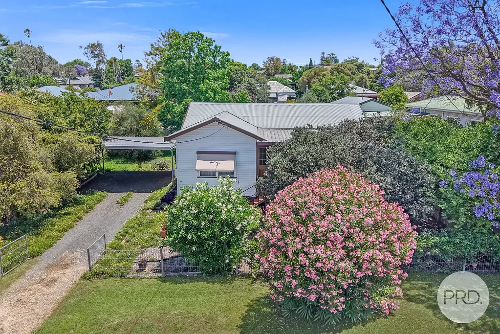 24 Centre Street, Quirindi, NSW 2343