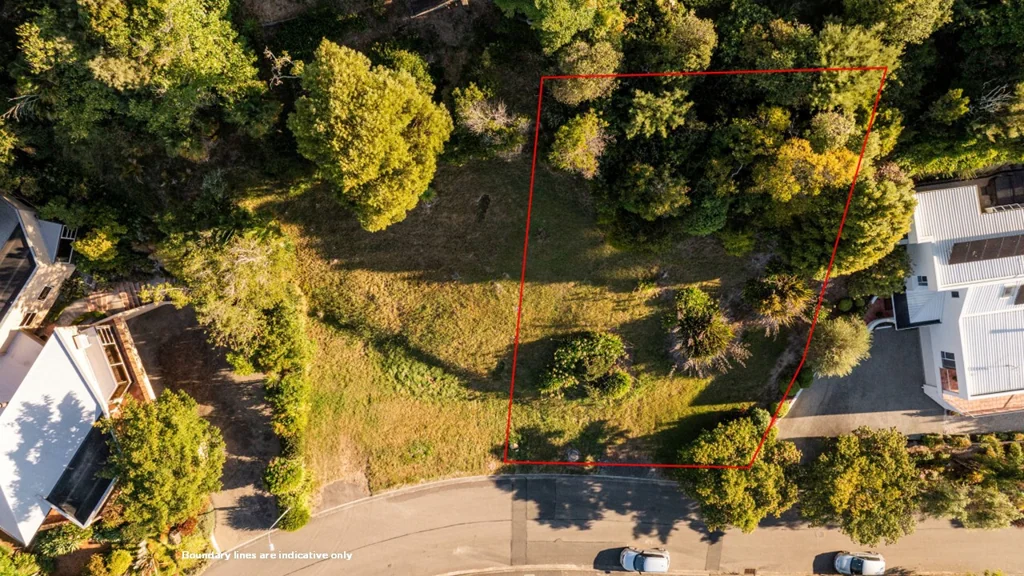 Britannia Heights Rare section with Tasman Bay views