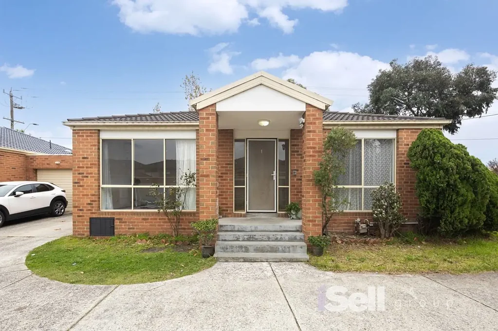 Stylish Family Living in Central Springvale