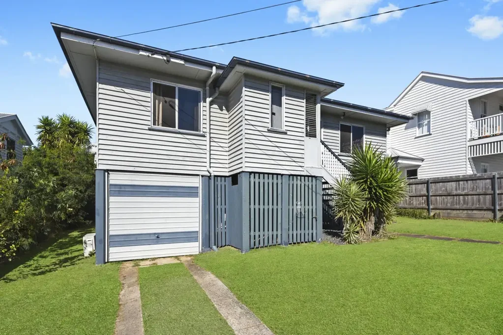 Charming 3-Bedroom Home in Sought-After Kedron