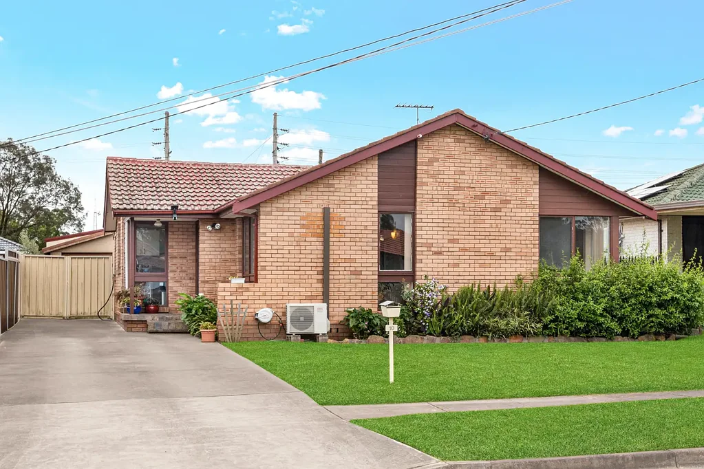 10 Pangari Crescent, Dharruk, NSW 2770