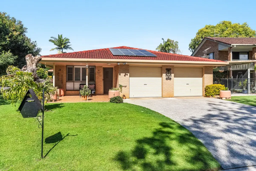 86 Melaleuca Drive, Yamba, NSW 2464