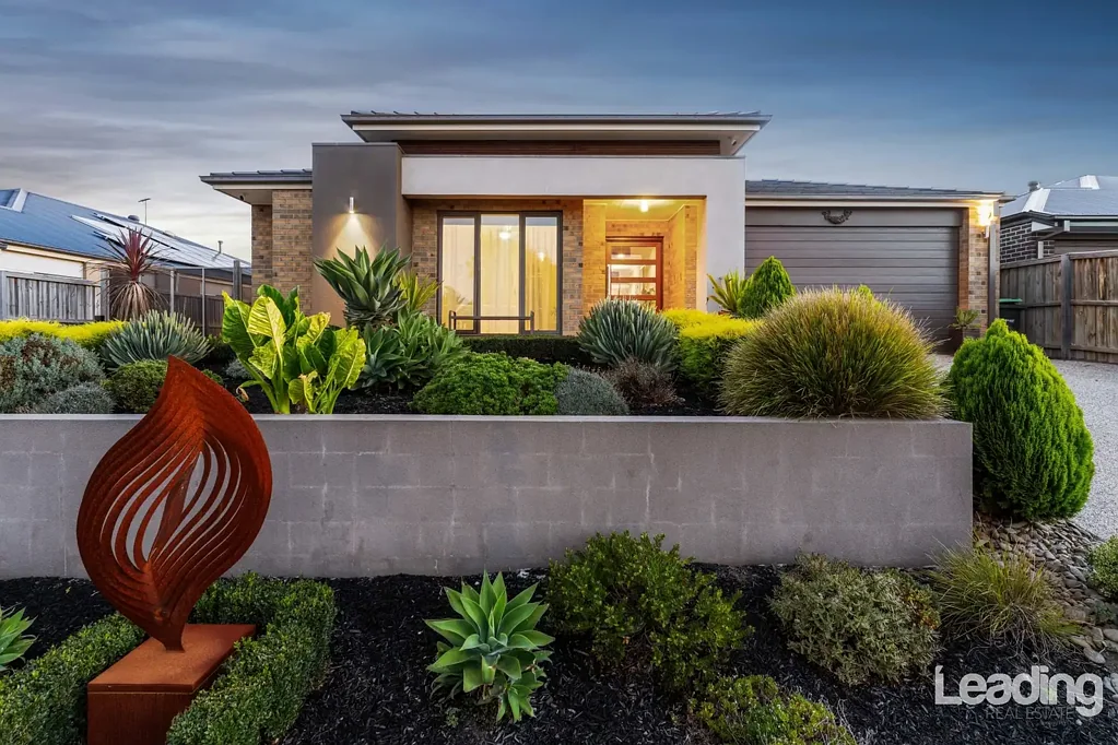 15 Hurst Street, Gisborne, VIC 3437