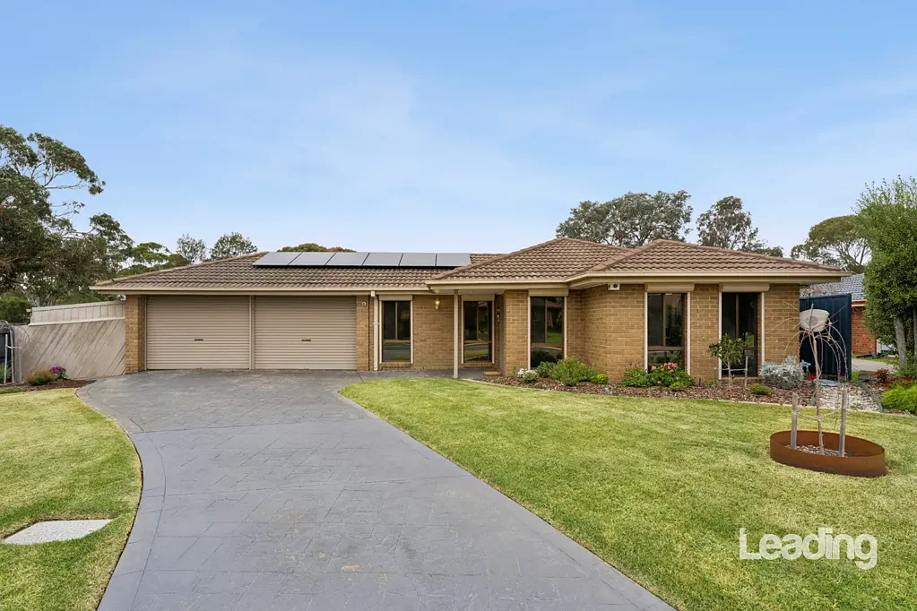 Sunbury 3房 一个备受喜爱的家庭住宅！ UNDER CONTRACT! ANOTHER HAPPY VENDOR!