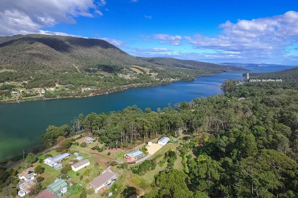 Eaglehawk Neck  Affordable Coastal Vacant allotment, Where Bush Meets the Sea