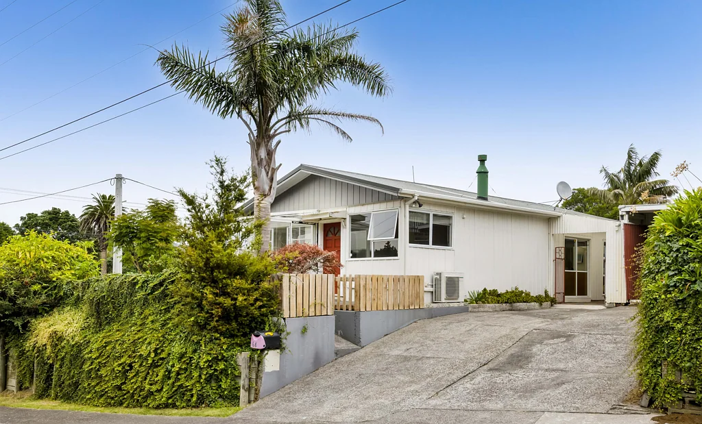 64 Ngamotu Road, Spotswood, New Plymouth, Taranaki