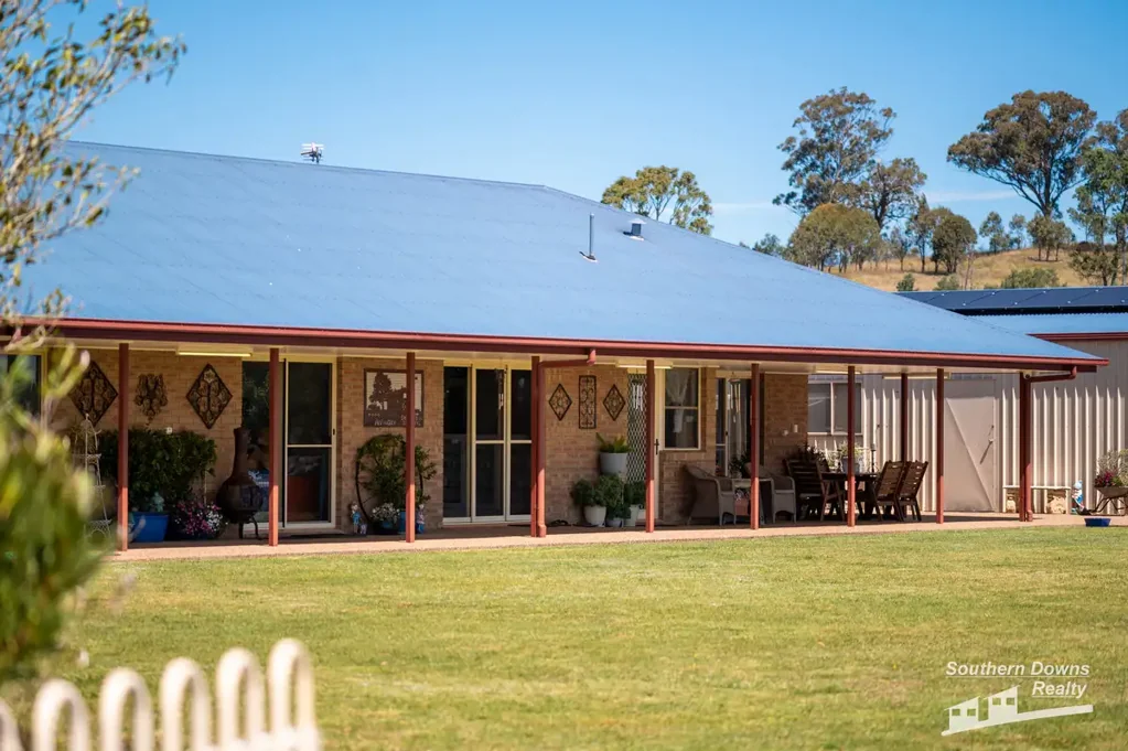 Dalveen 5房  DISCOVER A STUNNING LIFESTYLE PROPERTY IN A PICTURESQUE SETTING