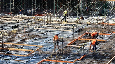 无惧加息逆风！澳洲2月住宅审批量飙升近30%，公寓建设迎爆发式增长！