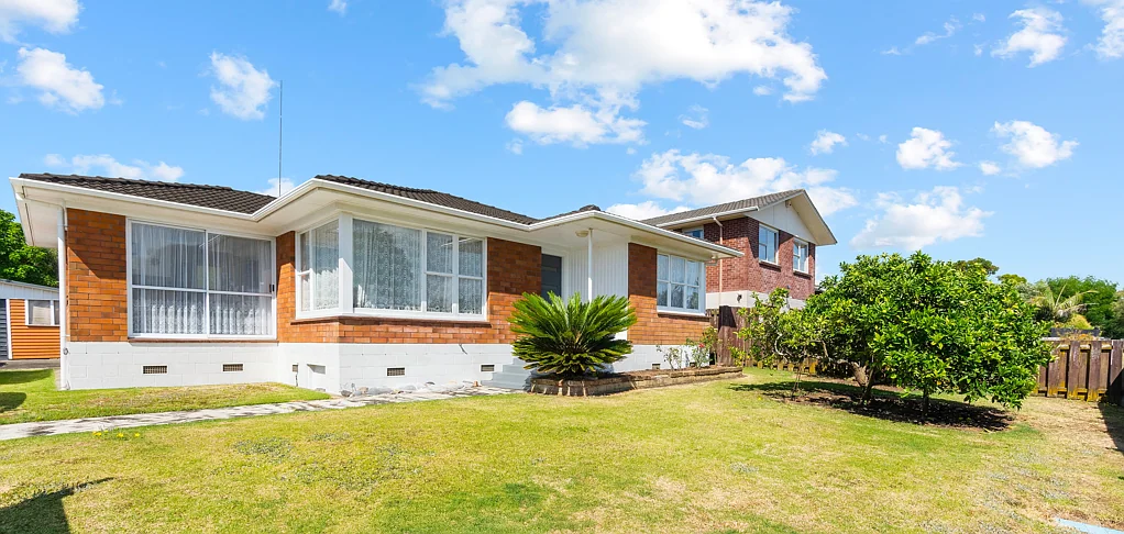 72 Muir Avenue, Mangere Bridge, Manukau City, Auckland