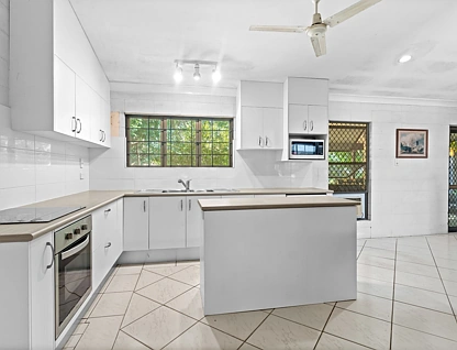 9 Comet Street, Bayview Heights, QLD 4868, 3房, 1浴, 独立屋
