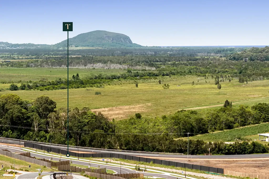 Bli Bli Elevated Outlook and a North-East Aspect in a Central-Sunshine Coast Growth Suburb