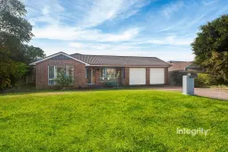 9 SOPHIA RD, Worrigee