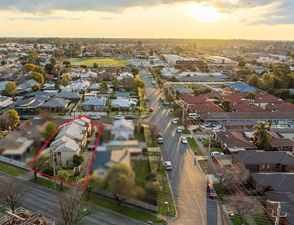 1 & 2/3 Nugent St & 1 & 2/18 Railway Parade, Shepparton, Shepparton, 8 રૂમ, 4 બાથરૂમ, Unit