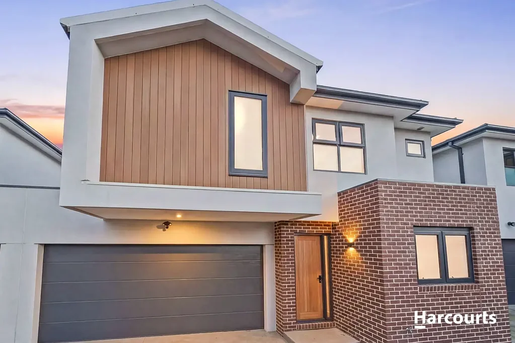 Nunawading 3Phòng ngủ Modern Sophistication Meets Unmatched Convenience